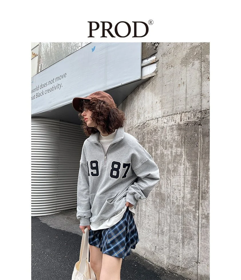 Classic 1987 Sweatshirt - Image 2