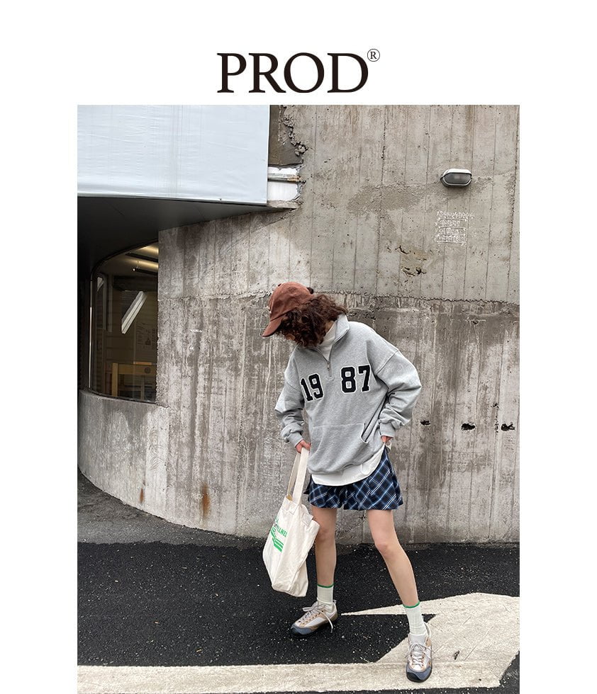 Classic 1987 Sweatshirt - Image 4