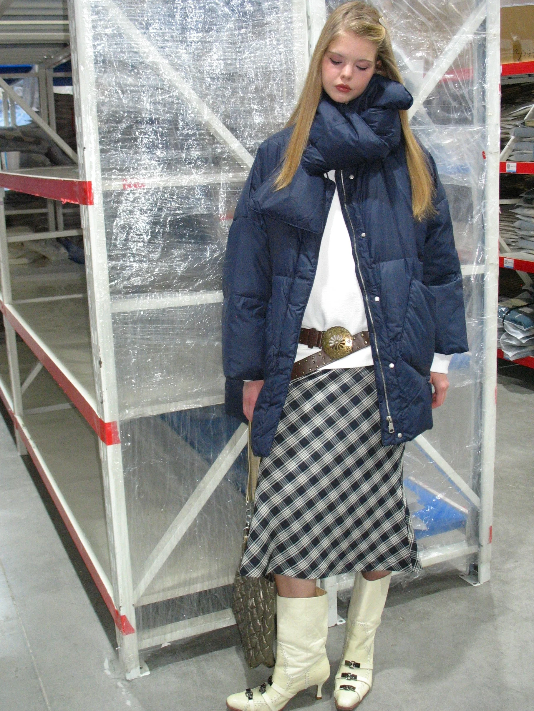 Navy Blue Down Jacket with Scarf - Image 11