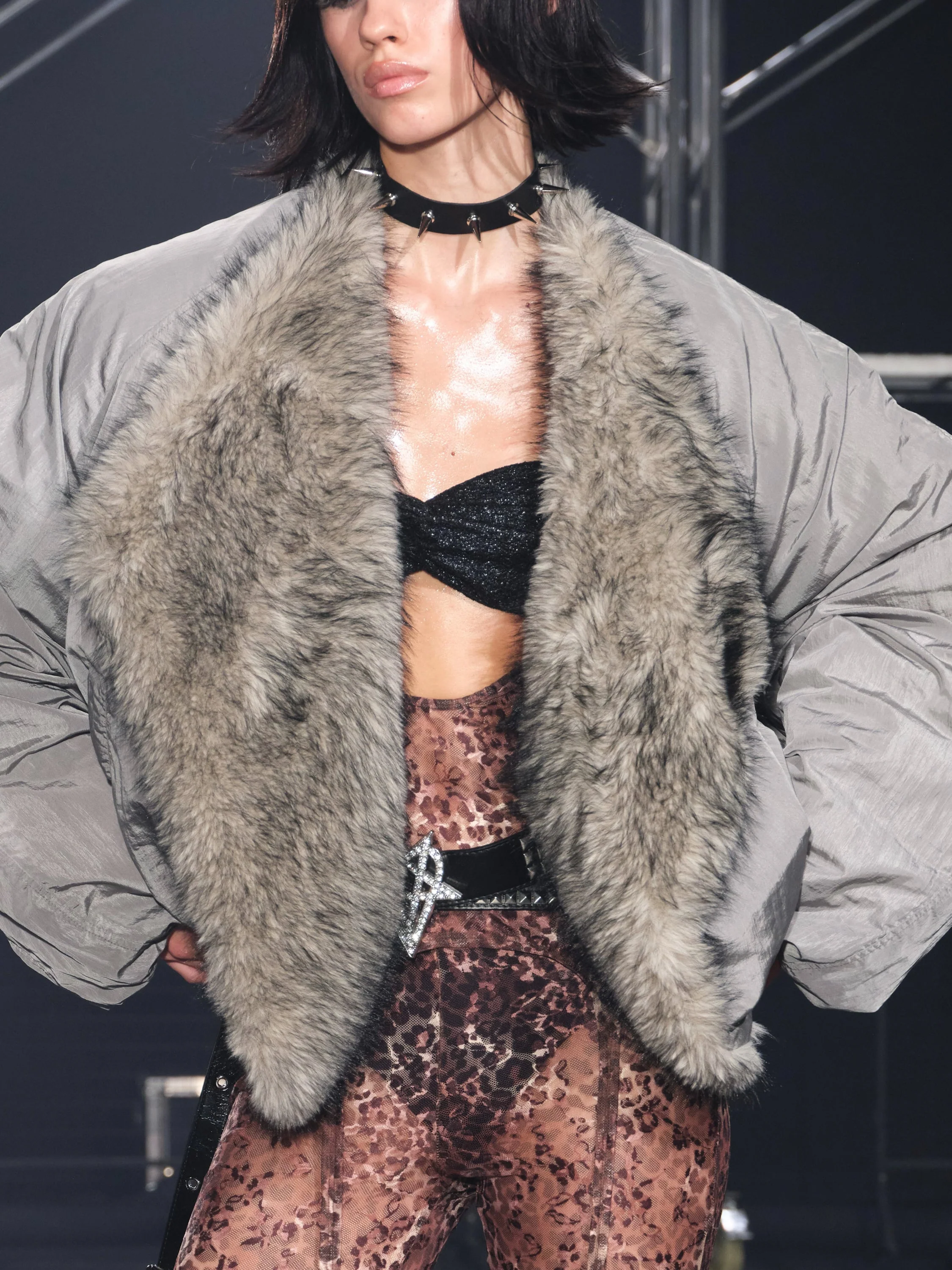 Glacier Faux Fur Trim Puffer Down Jacket Gray - Image 3