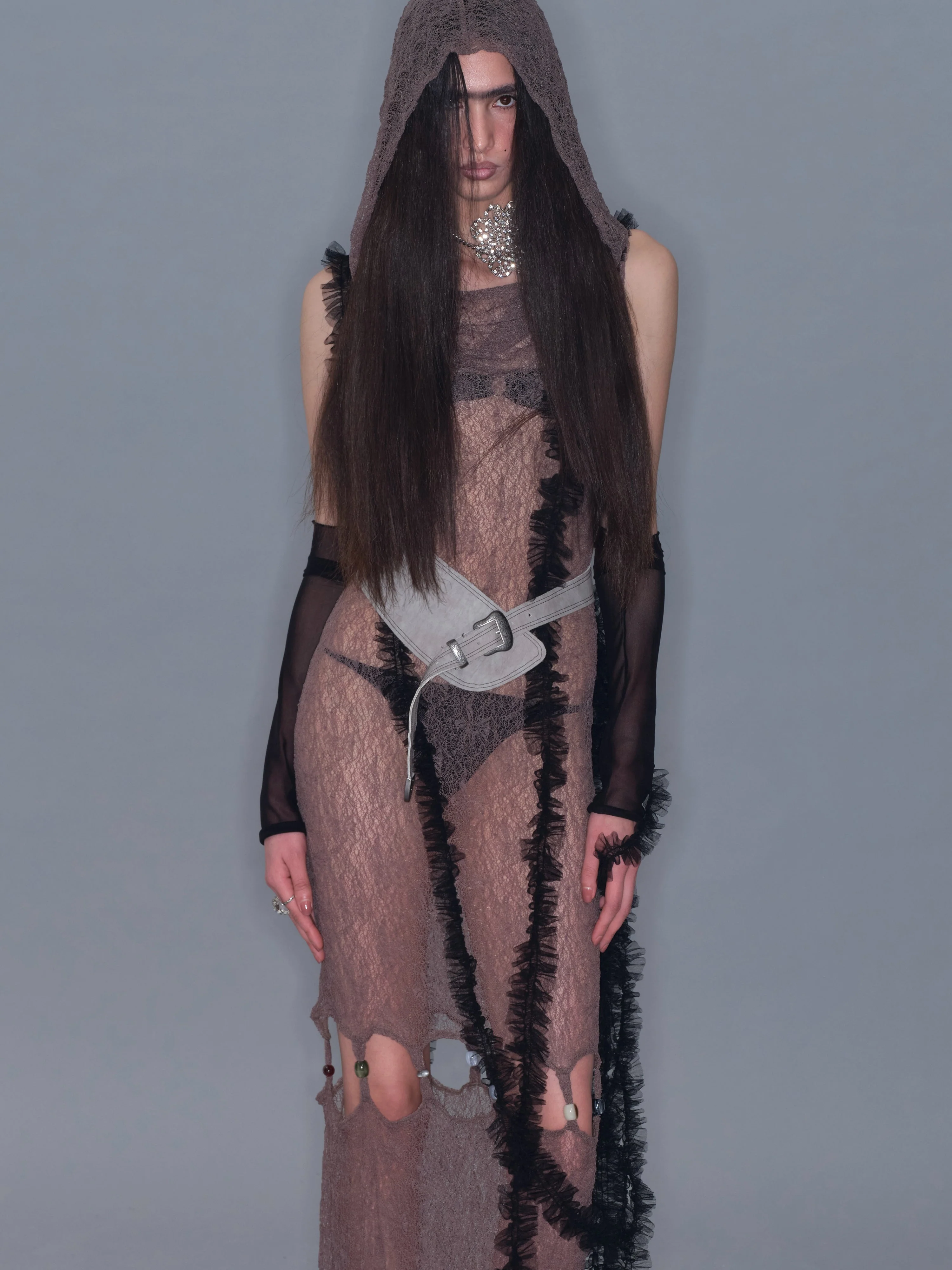 Gravité Ruffled Extended Scarf/ Black - Image 3