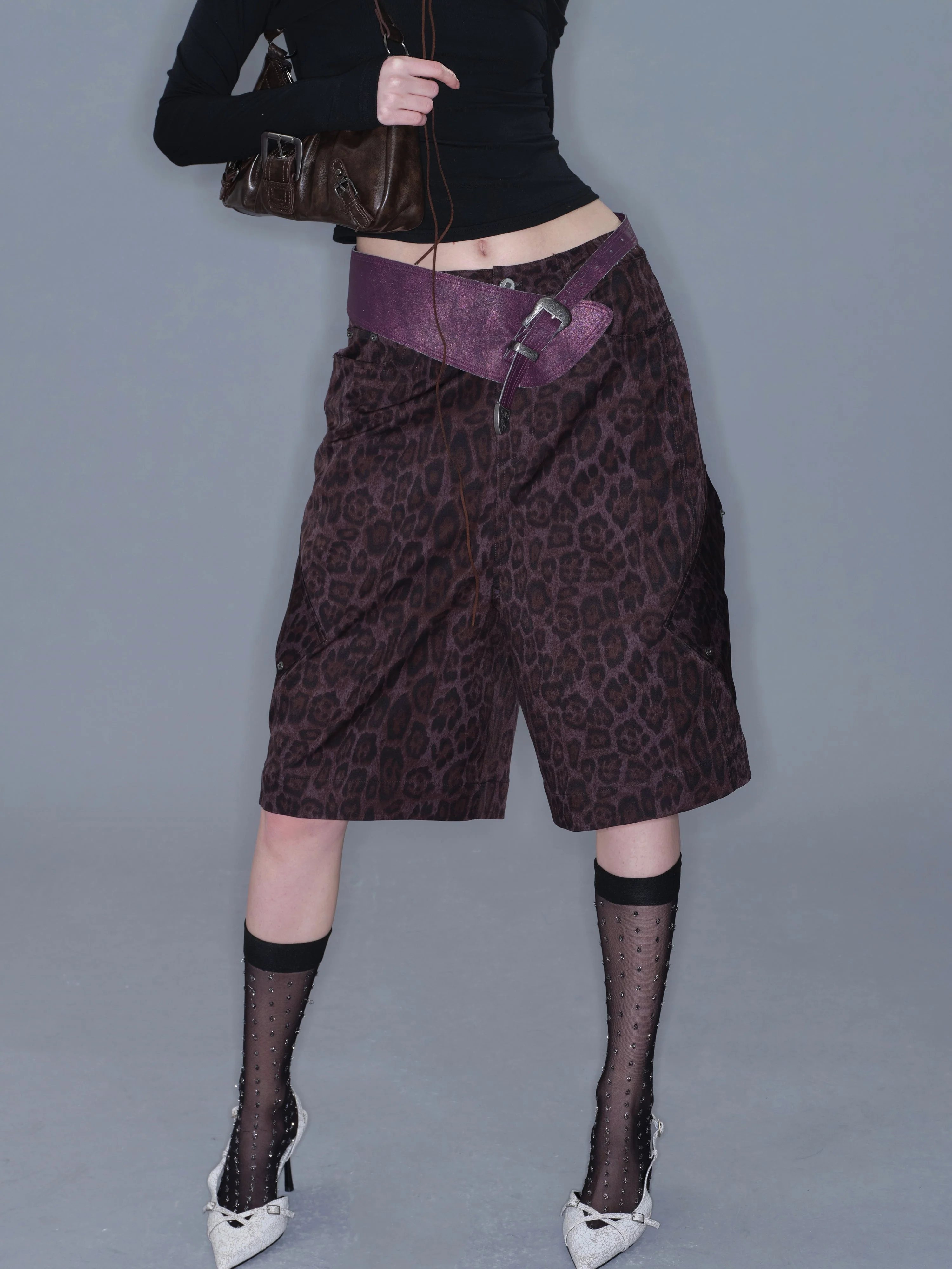 Leopard Print Cropped Wide-Leg Pants - Image 5