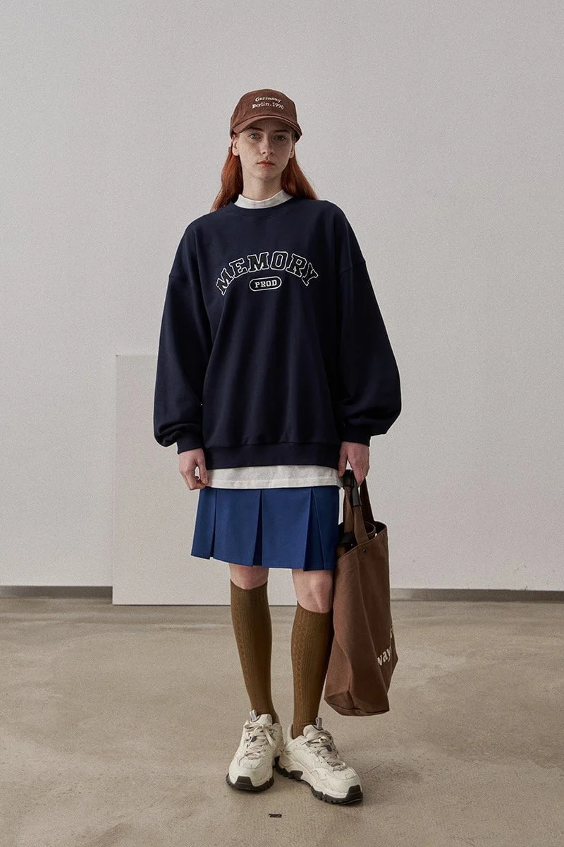 Loose Fit Memory Letters Embroidered Crewneck Sweatshirt / Navy Blue - Image 3