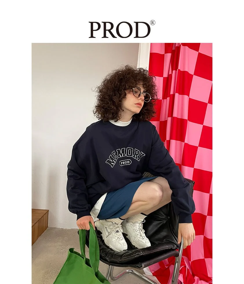 Loose Fit Memory Letters Embroidered Crewneck Sweatshirt / Navy Blue - Image 7
