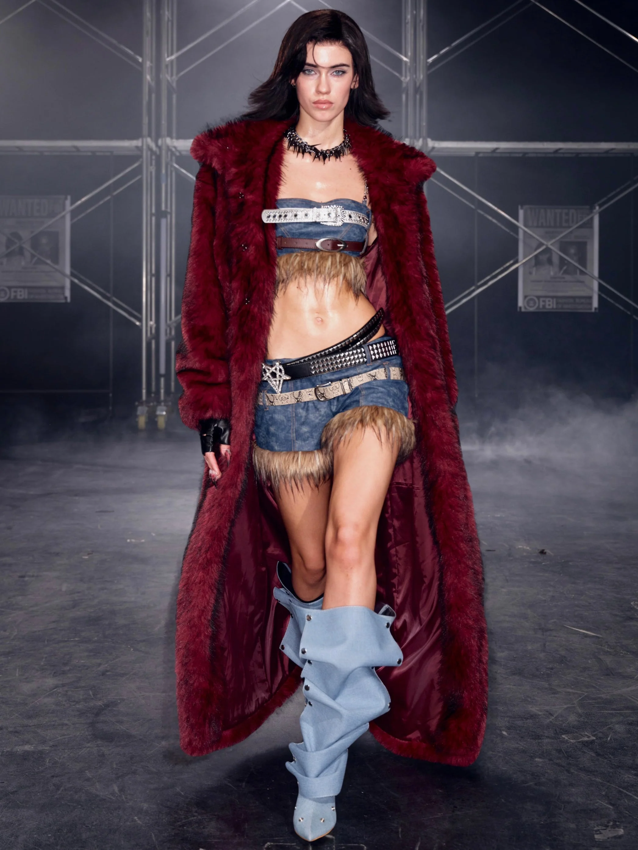 Nyra Oversized Faux Fur Coat Red - Image 2