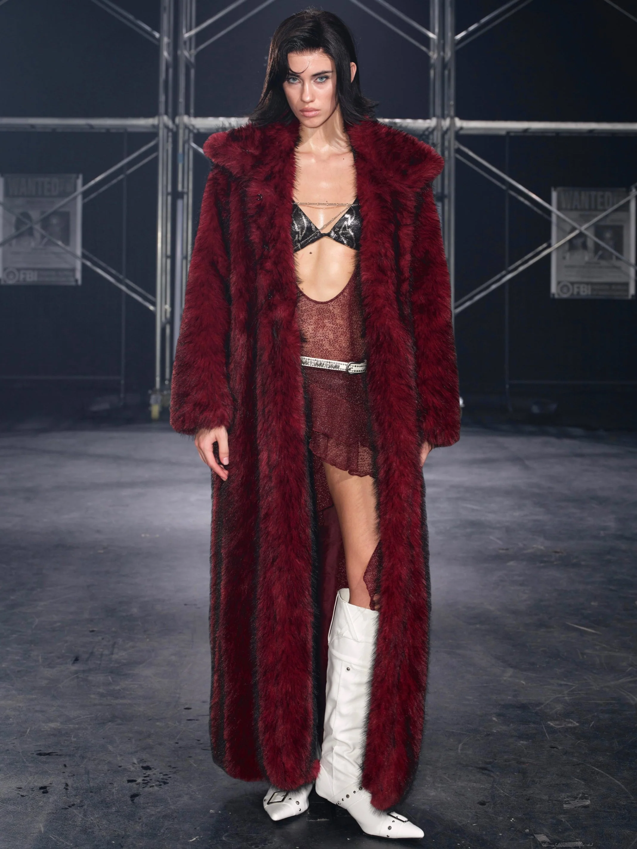 Nyra Oversized Faux Fur Coat Red - Image 3