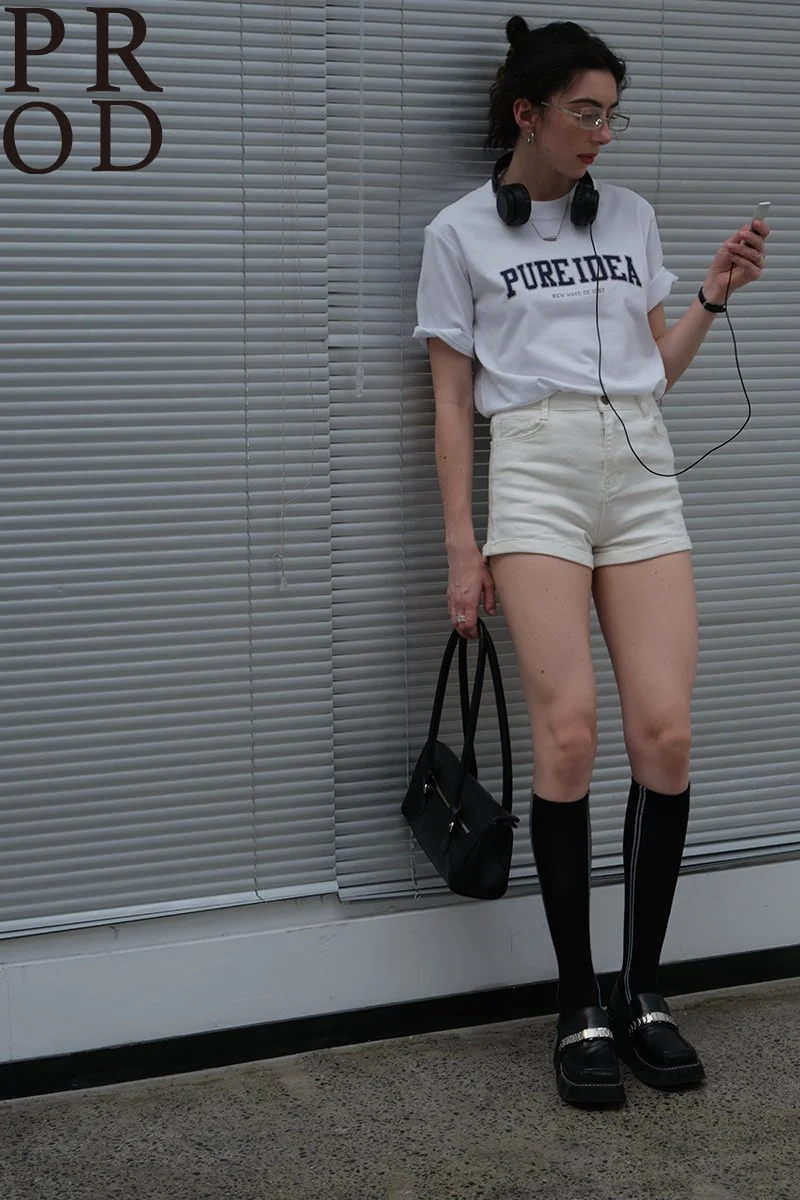 Pure Idea Basic Short Sleeve T-Shirt / White - Image 8