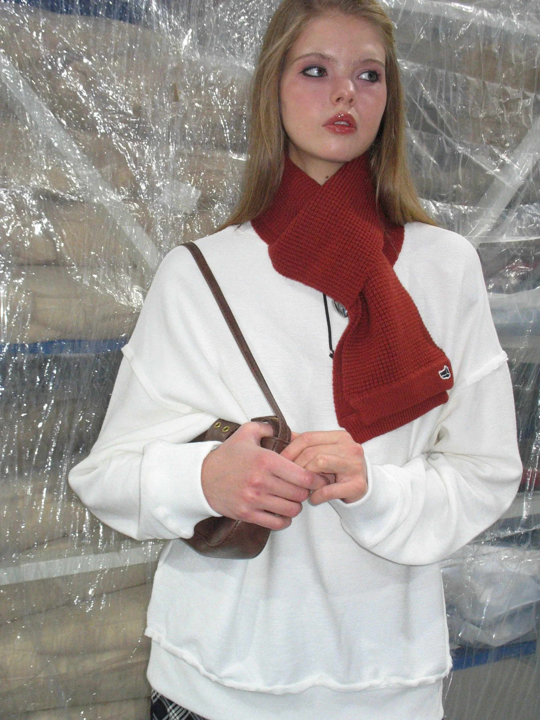 White Knit Scarf - Image 10