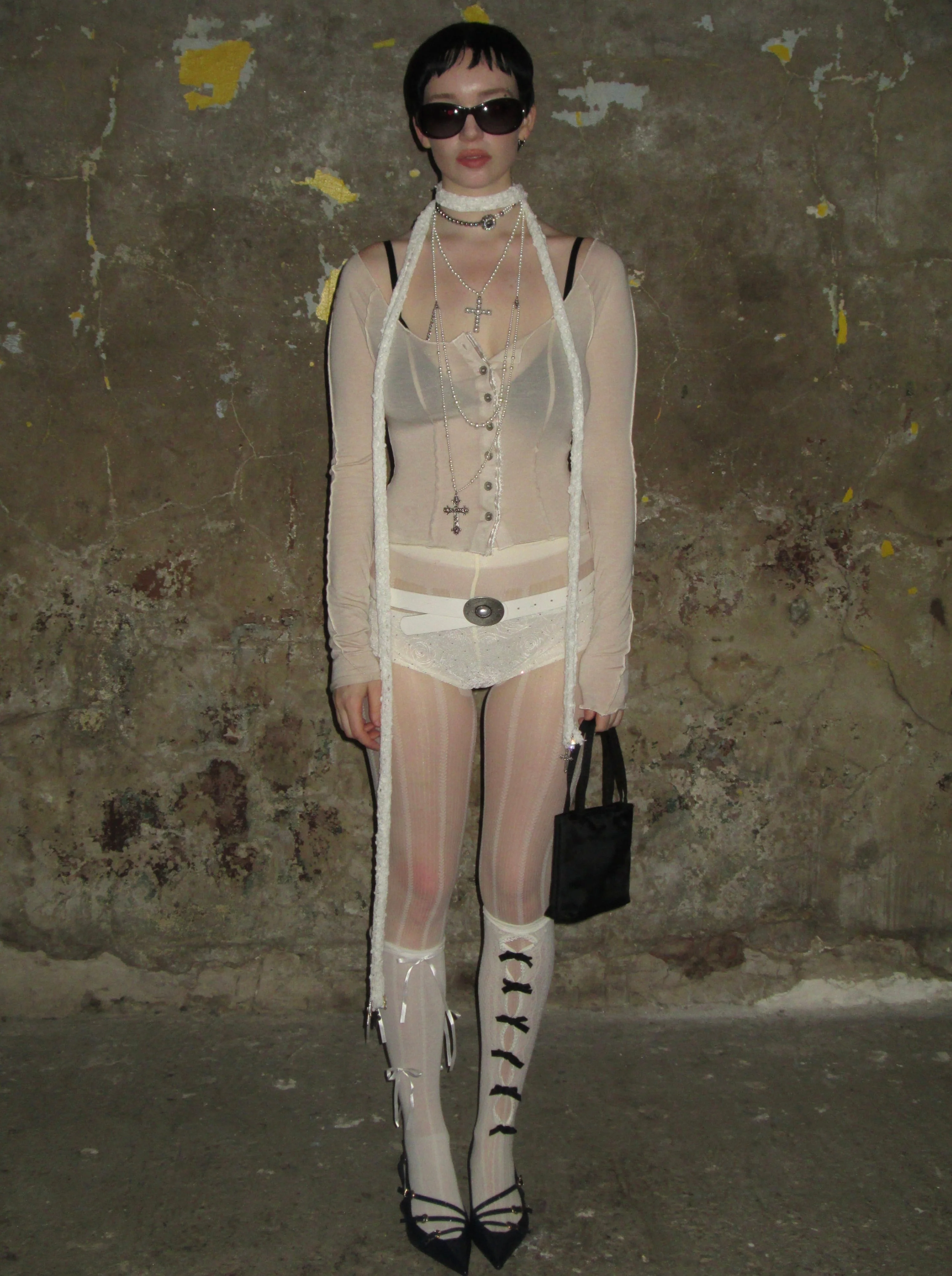 Sequined Mini Shorts /White - Image 3