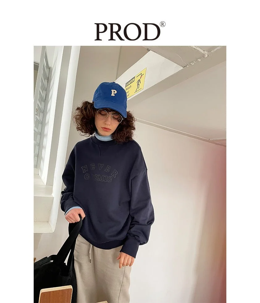 Small Fit Never Cosmic Sweatshirt / Navy Blue - Image 9