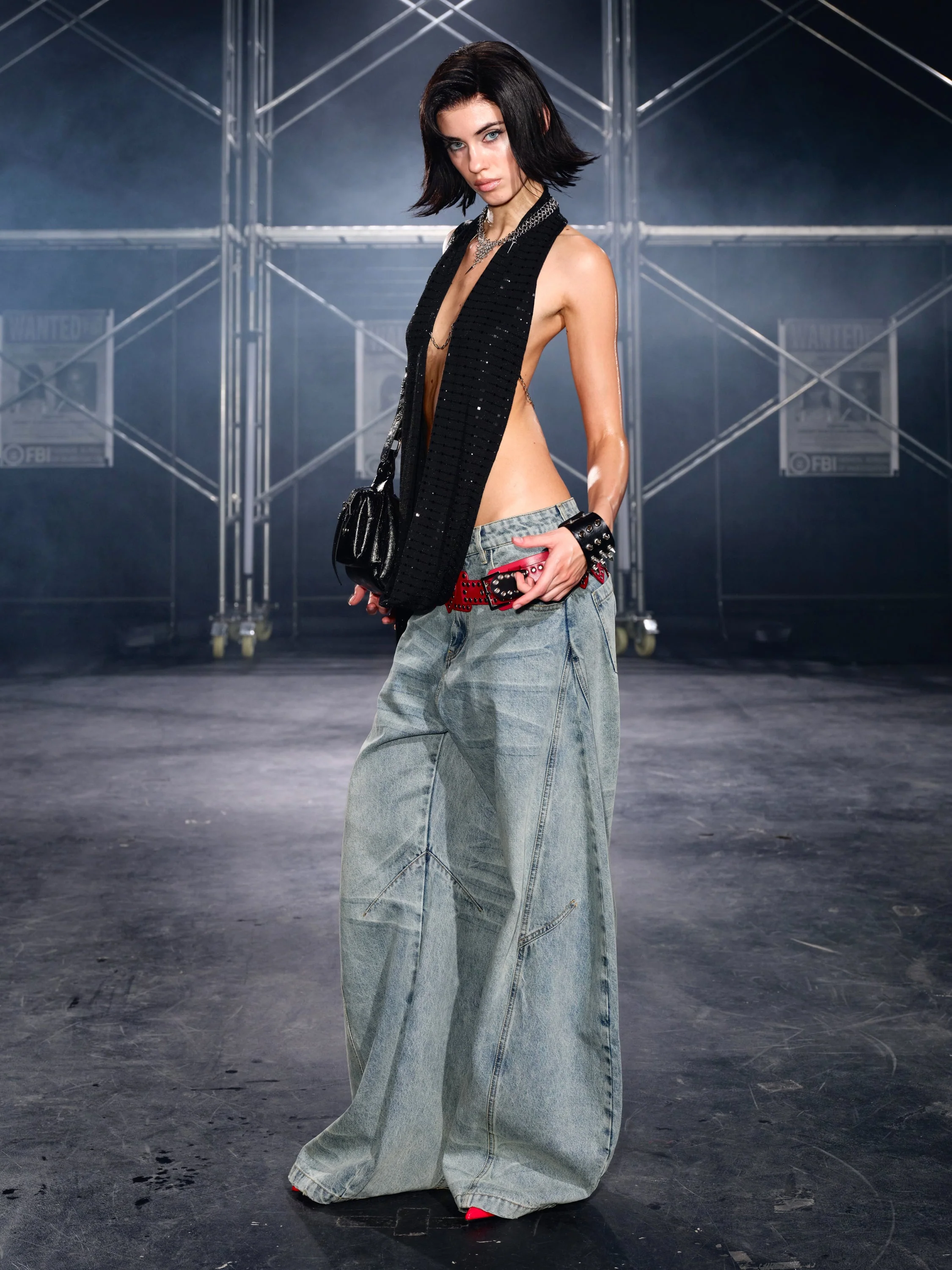 Hotline Halter Top with Detachable Faux Fur Collar - Image 5